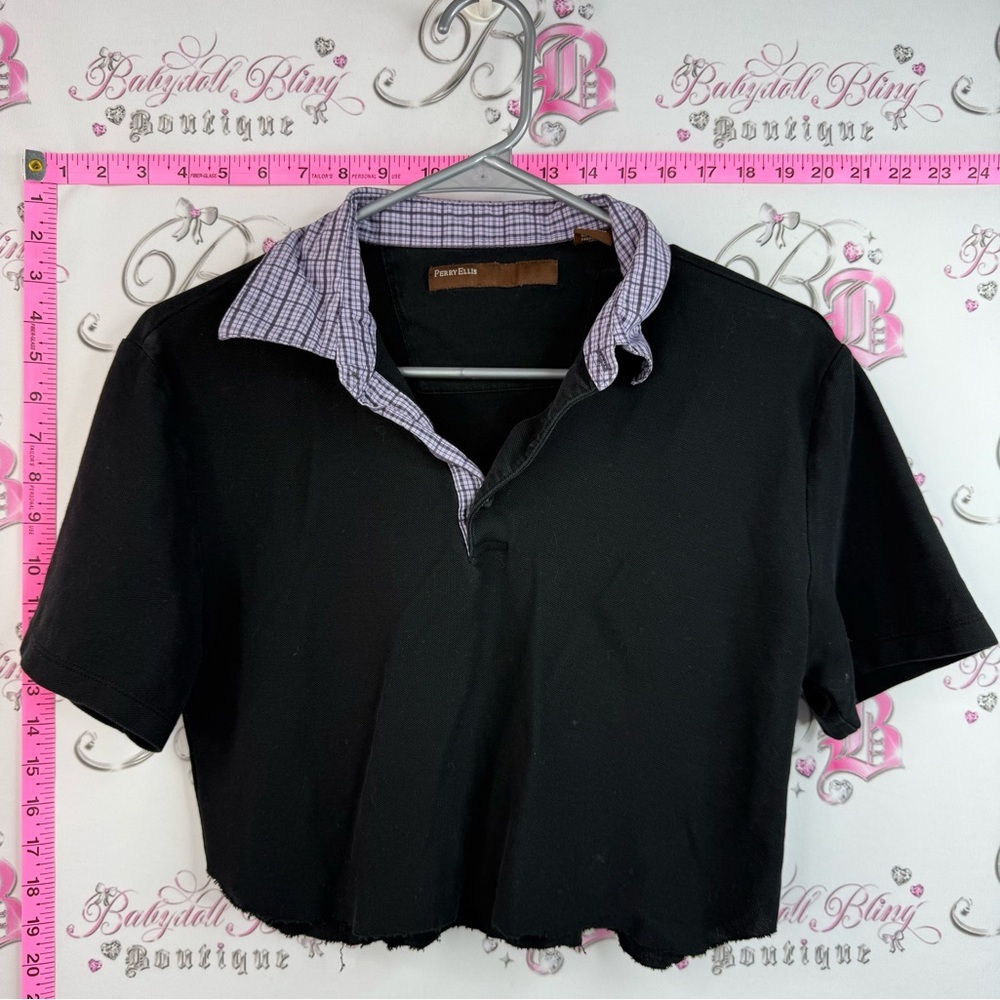 Perry Ellis cropped cut shirt collared Black Polo with Lavender Plaid Collar